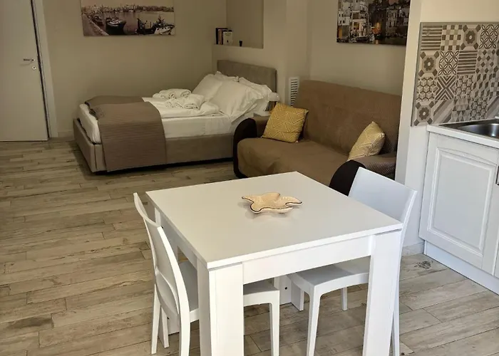 Con Patio Appartamento *